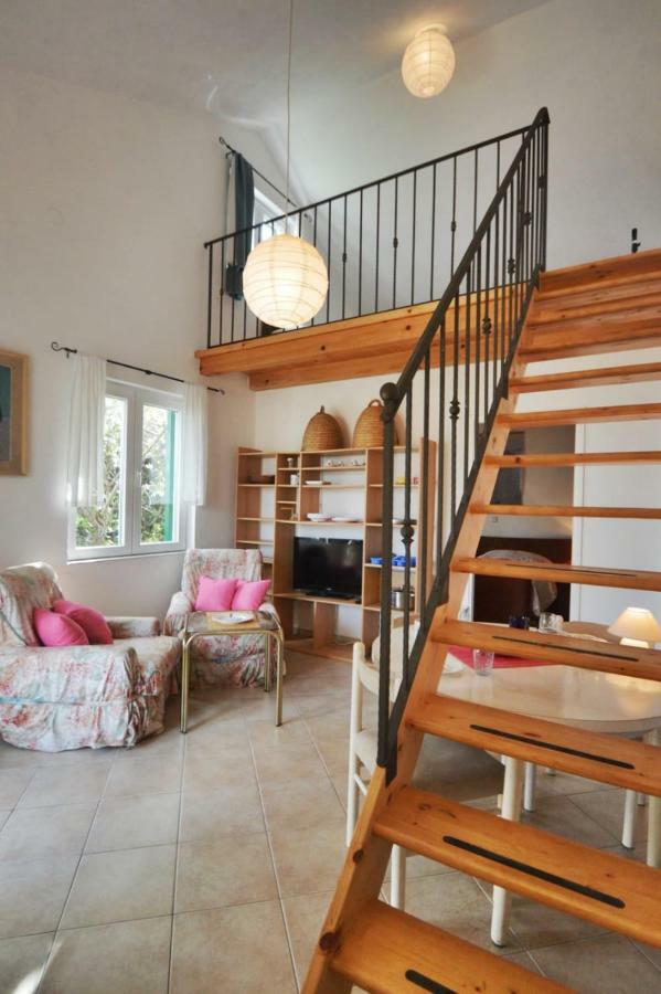 Villa Carmen Сали Екстериор снимка