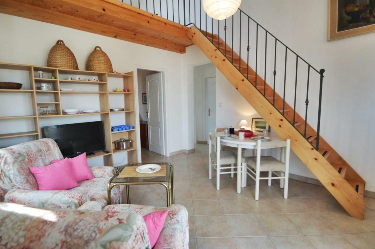 Villa Carmen Сали Екстериор снимка