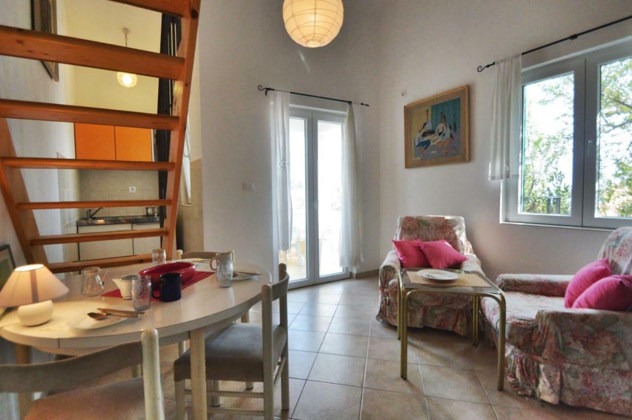 Villa Carmen Сали Екстериор снимка